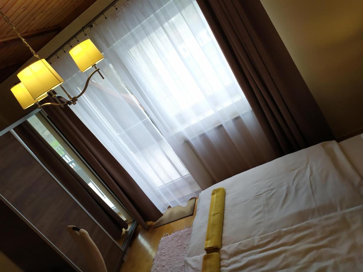 Bed and Breakfast Szilvia Panzio Gyomaendrőd Exterior foto