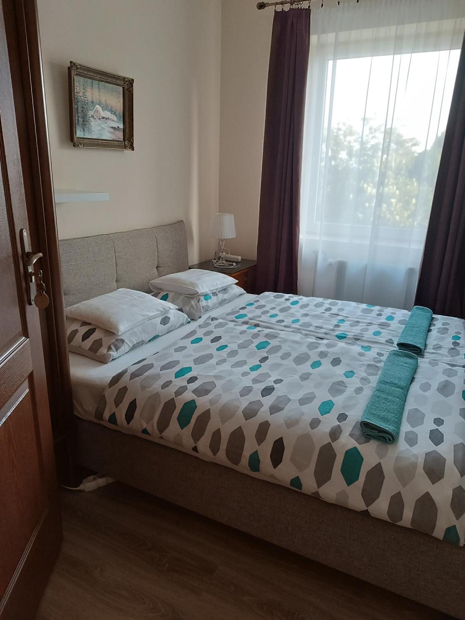 Bed and Breakfast Szilvia Panzio Gyomaendrőd Exterior foto
